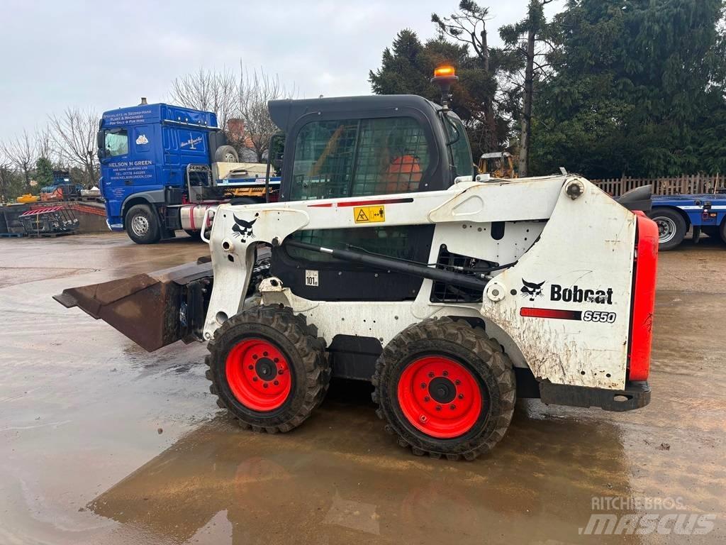 Bobcat S550 Skid steer loderler