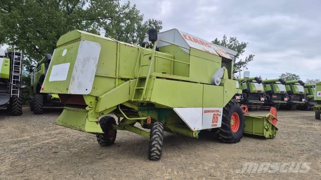 CLAAS Dominator 86 Biçerdöverler