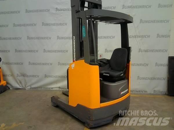 Jungheinrich ETV 214 Reach truck - depo içi istif araçları
