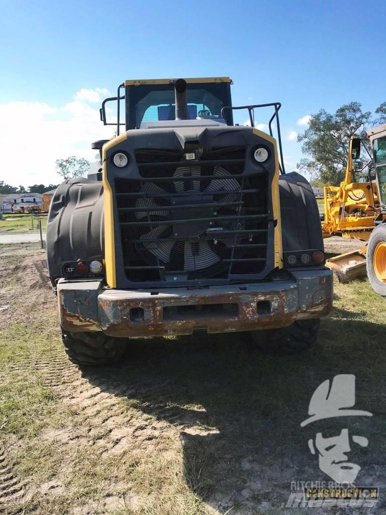 Komatsu WA380 Tekerlekli yükleyiciler