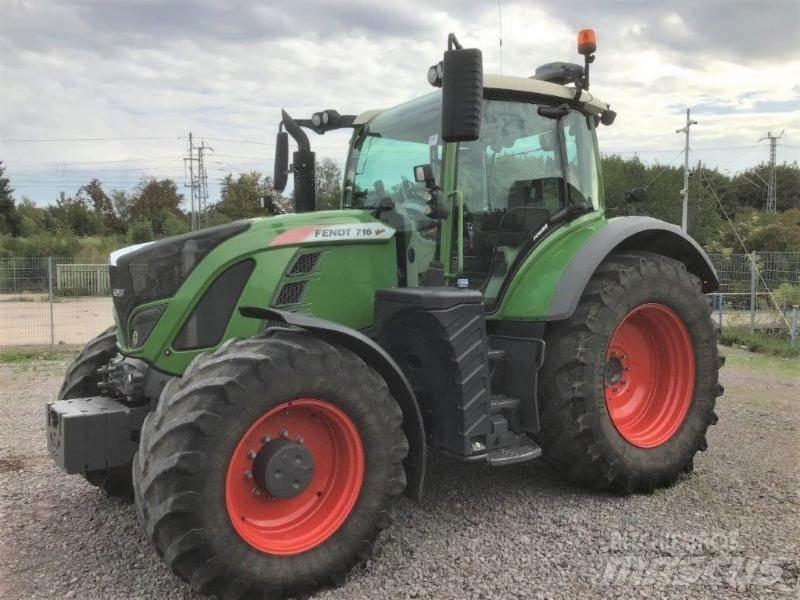 Fendt 716 Vario Traktörler