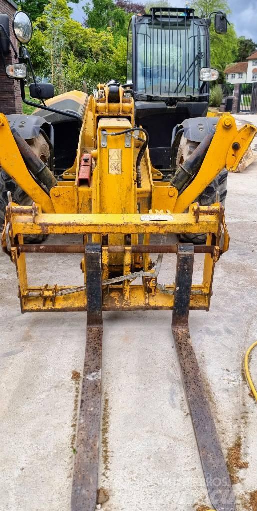 JCB 535-125 Teleskopik yükleyiciler