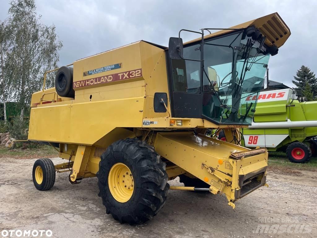 New Holland TX 32 Biçerdöverler
