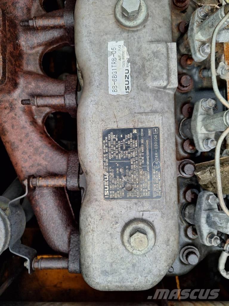 JCB JS 220 LC Paletli ekskavatörler