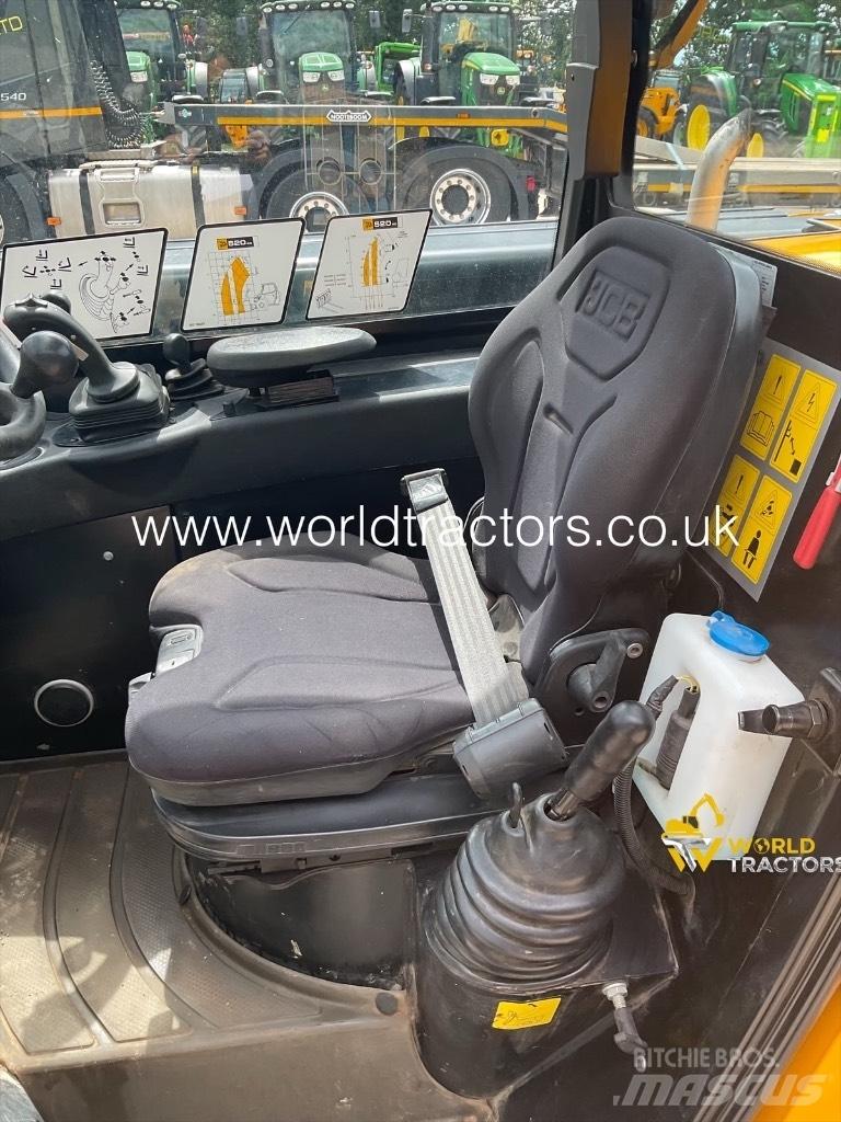 JCB 520-40 Tarimsal teleskopik yükleyiciler
