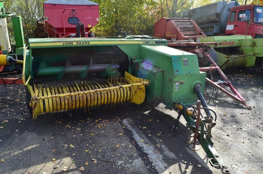 John Deere 468 Küp balya makinalari