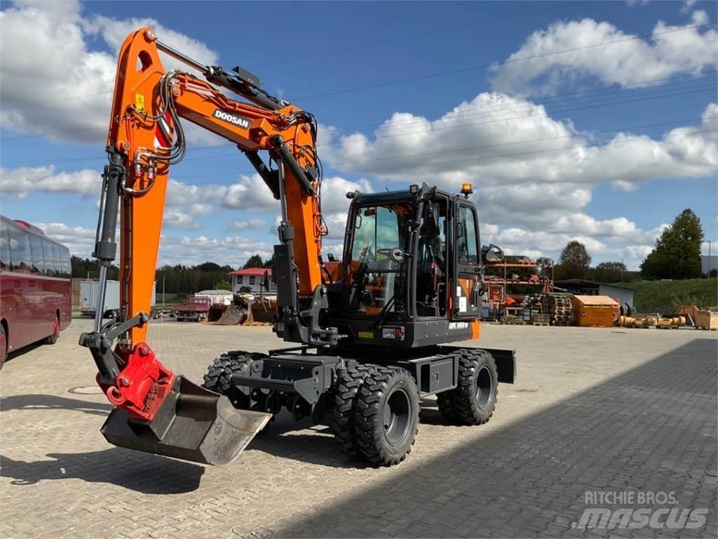 Doosan DX100W-7 Lastik tekerli ekskavatörler