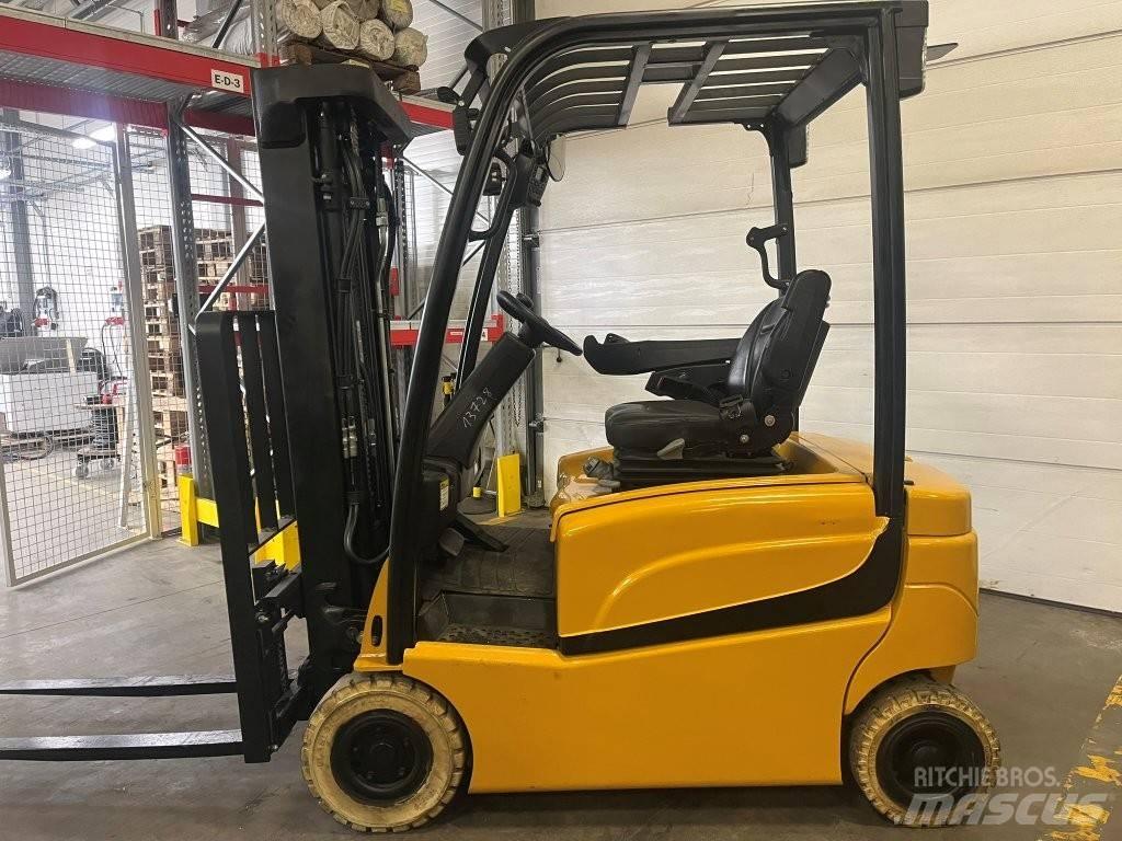 Yale ERP 16 VF Elektrikli forkliftler