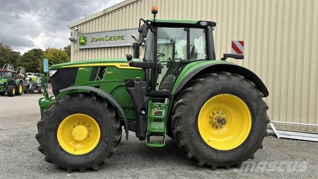John Deere 6M 240 Traktörler
