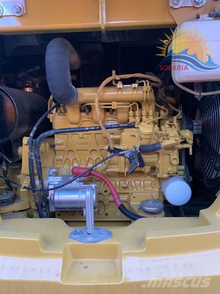 CAT 305.5 E2 Paletli ekskavatörler