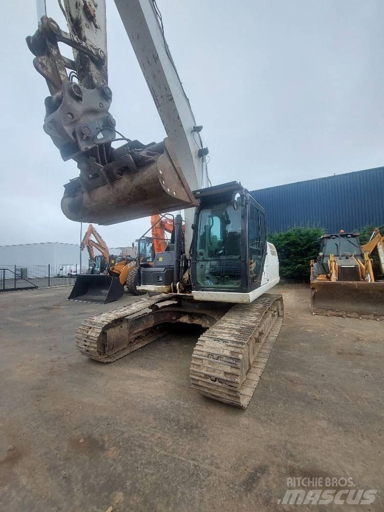 CASE CX 210 D Paletli ekskavatörler