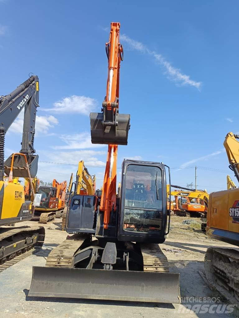 Hitachi ZX 75 Midi ekskavatörler 7 - 12 t