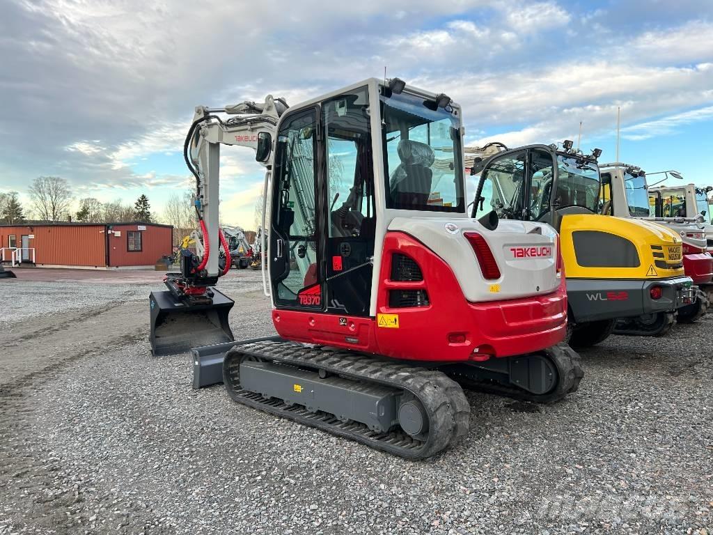 Takeuchi TB370 Midi ekskavatörler 7 - 12 t