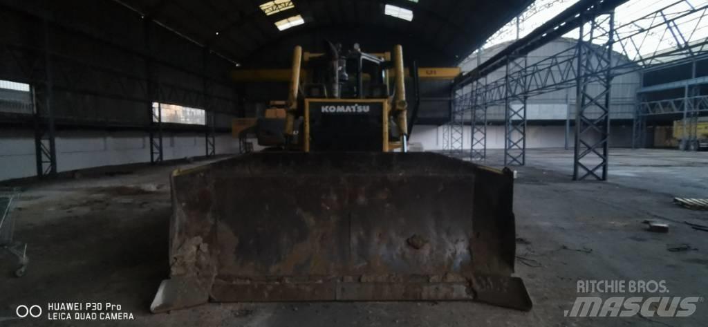 Komatsu DX 65 Paletli dozerler