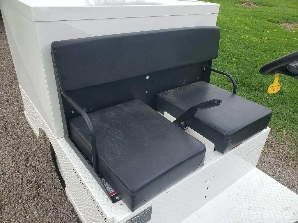 Taylor-Dunn R380 Çekiciler