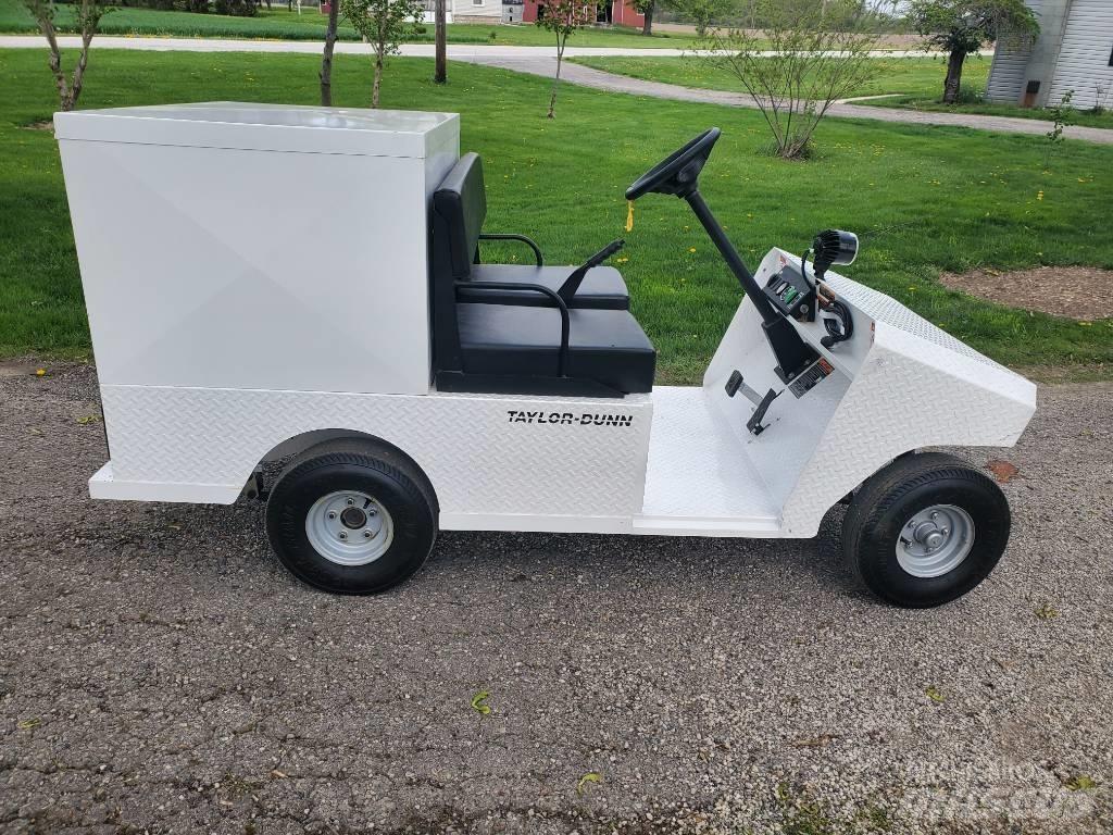 Taylor-Dunn R380 Çekiciler