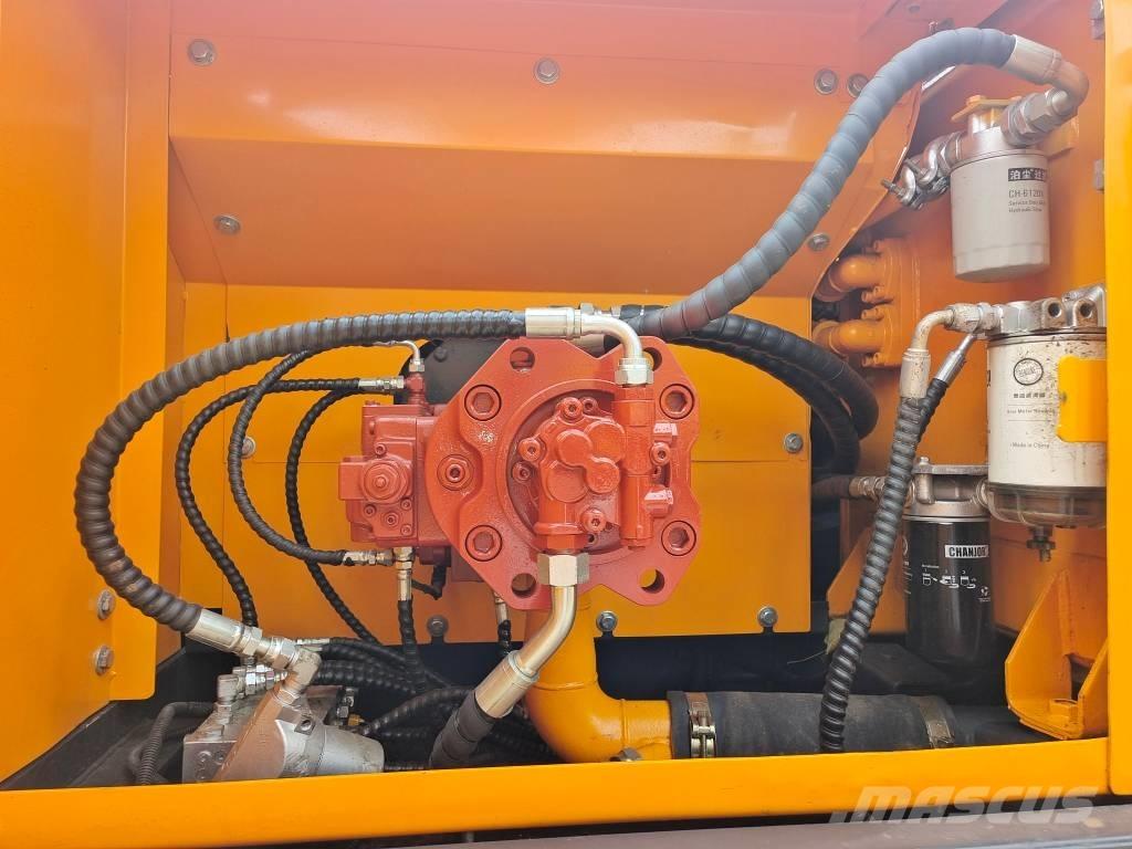 Hyundai HX 220 HD Paletli ekskavatörler