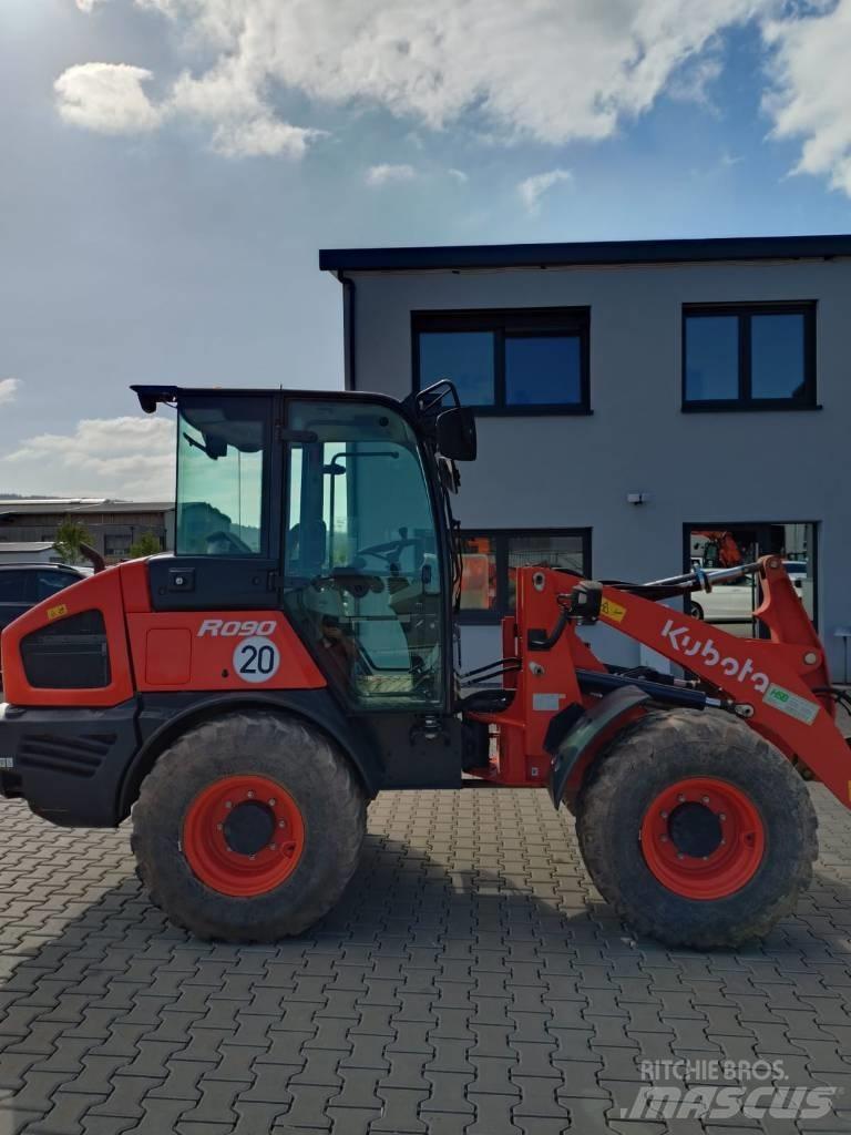 Kubota R 082 Tekerlekli yükleyiciler