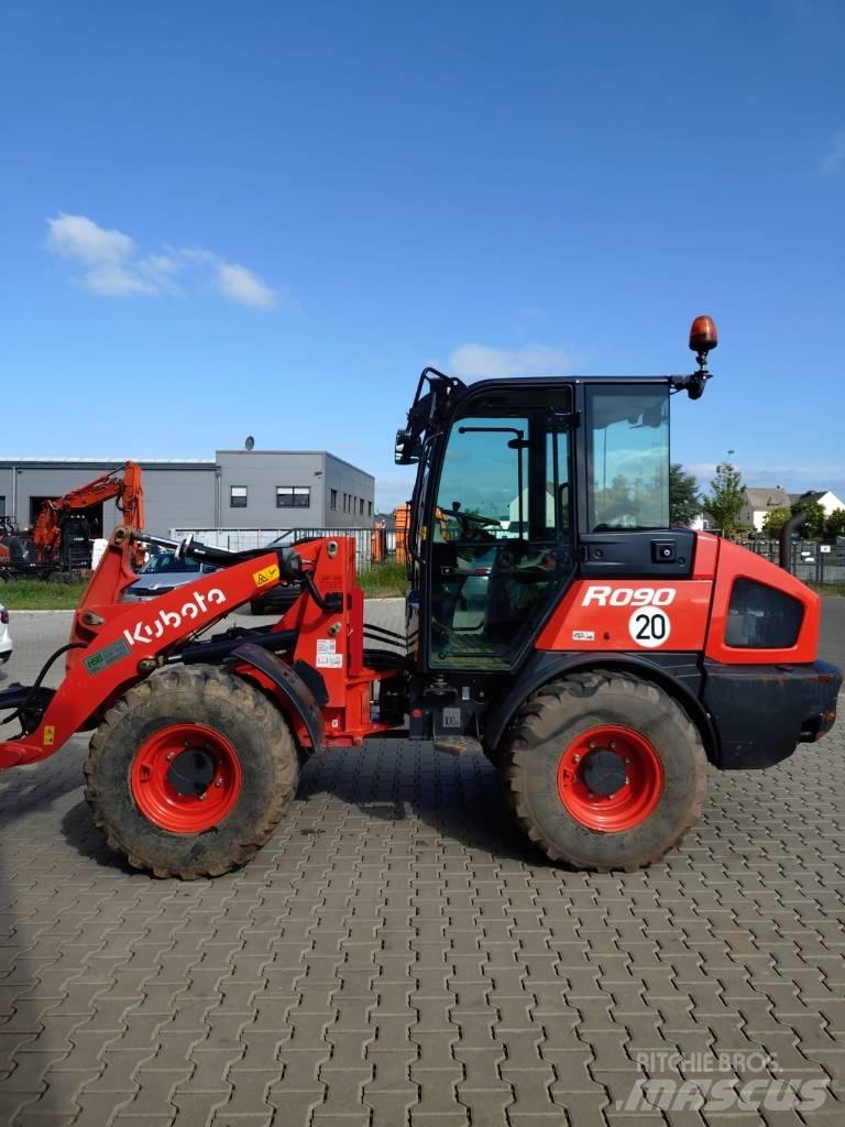 Kubota R 082 Tekerlekli yükleyiciler