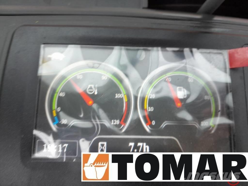 Lonking CDM 6025 Paletli ekskavatörler