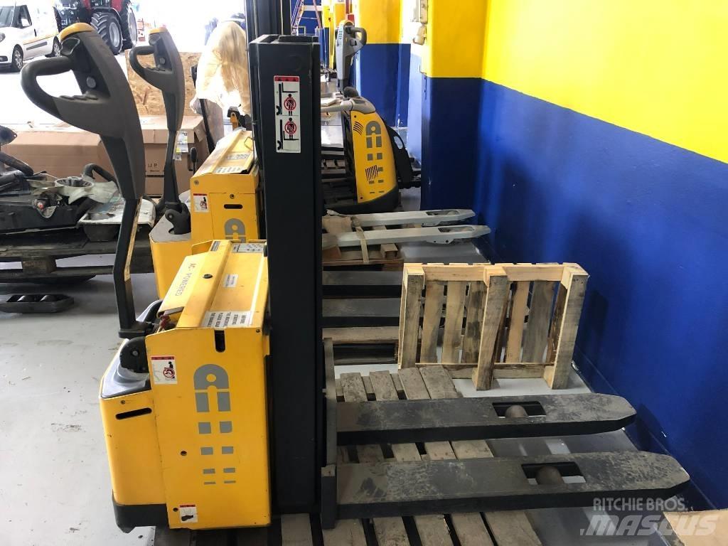 Atlet CSL 160 Akülü depo ekipmanları
