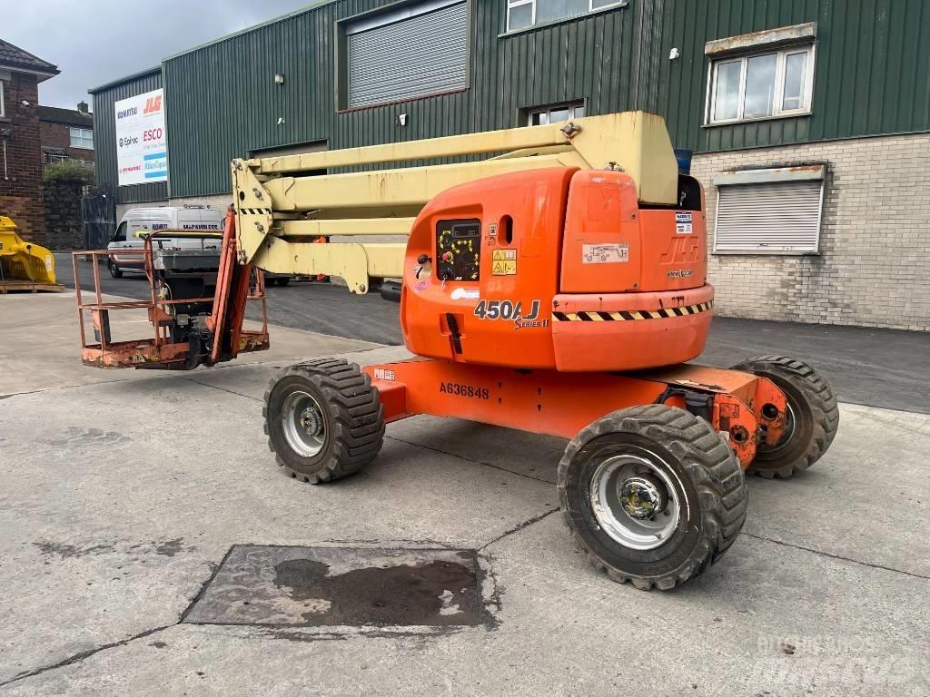 JLG 450 AJ Körüklü personel platformları