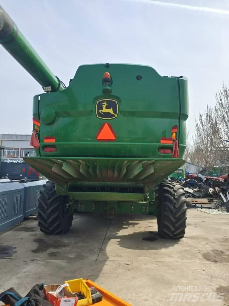 John Deere S660 Biçerdöverler