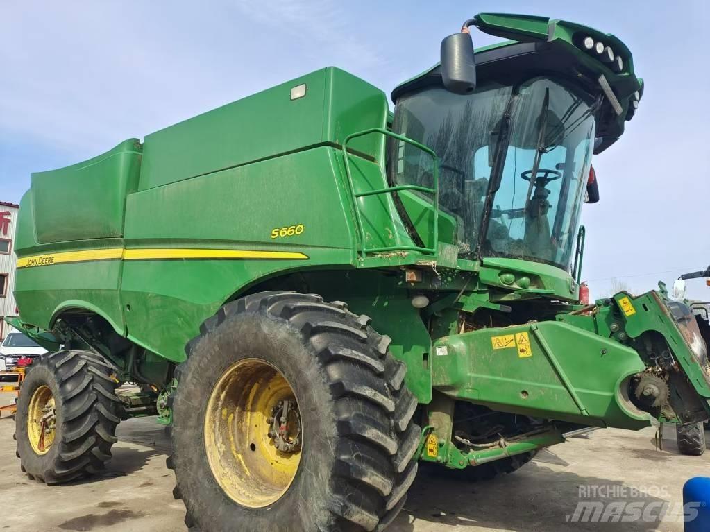 John Deere S660 Biçerdöverler