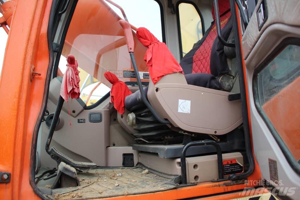 Doosan 220 LC-7 Paletli ekskavatörler