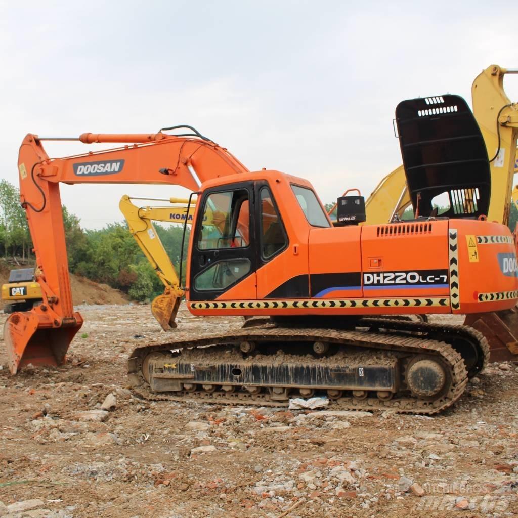 Doosan 220 LC-7 Paletli ekskavatörler