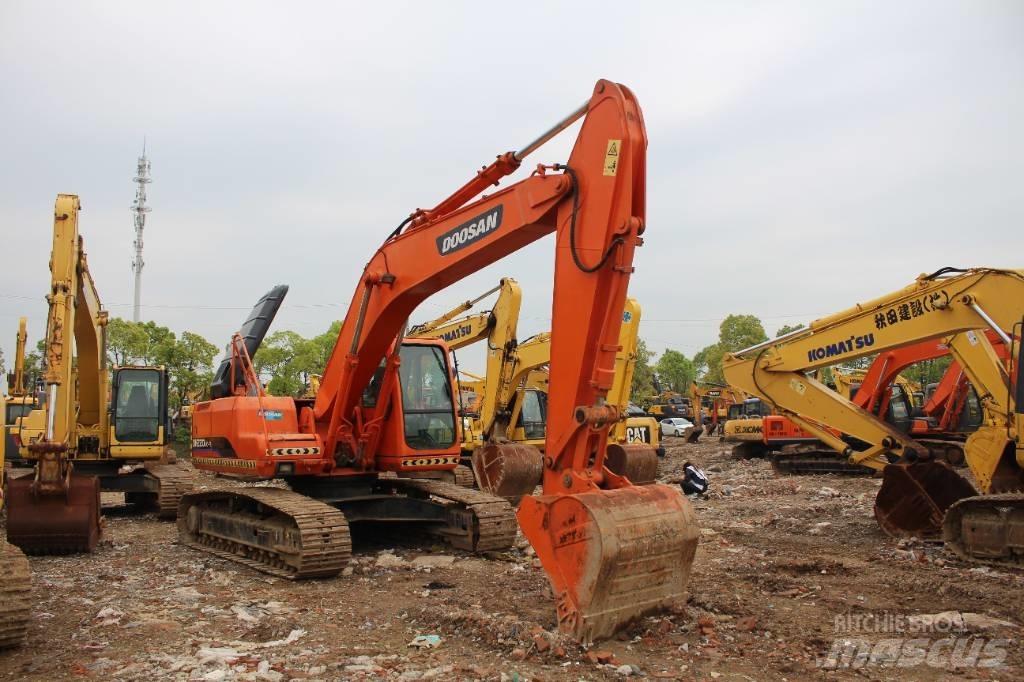 Doosan 220 LC-7 Paletli ekskavatörler