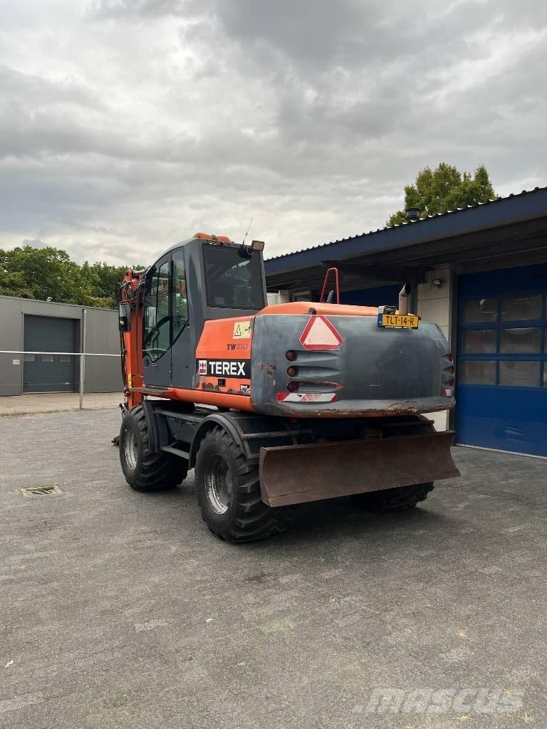 Terex TW160 Lastik tekerli ekskavatörler