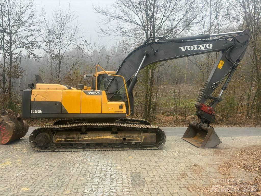 Volvo EC 220 DL Paletli ekskavatörler