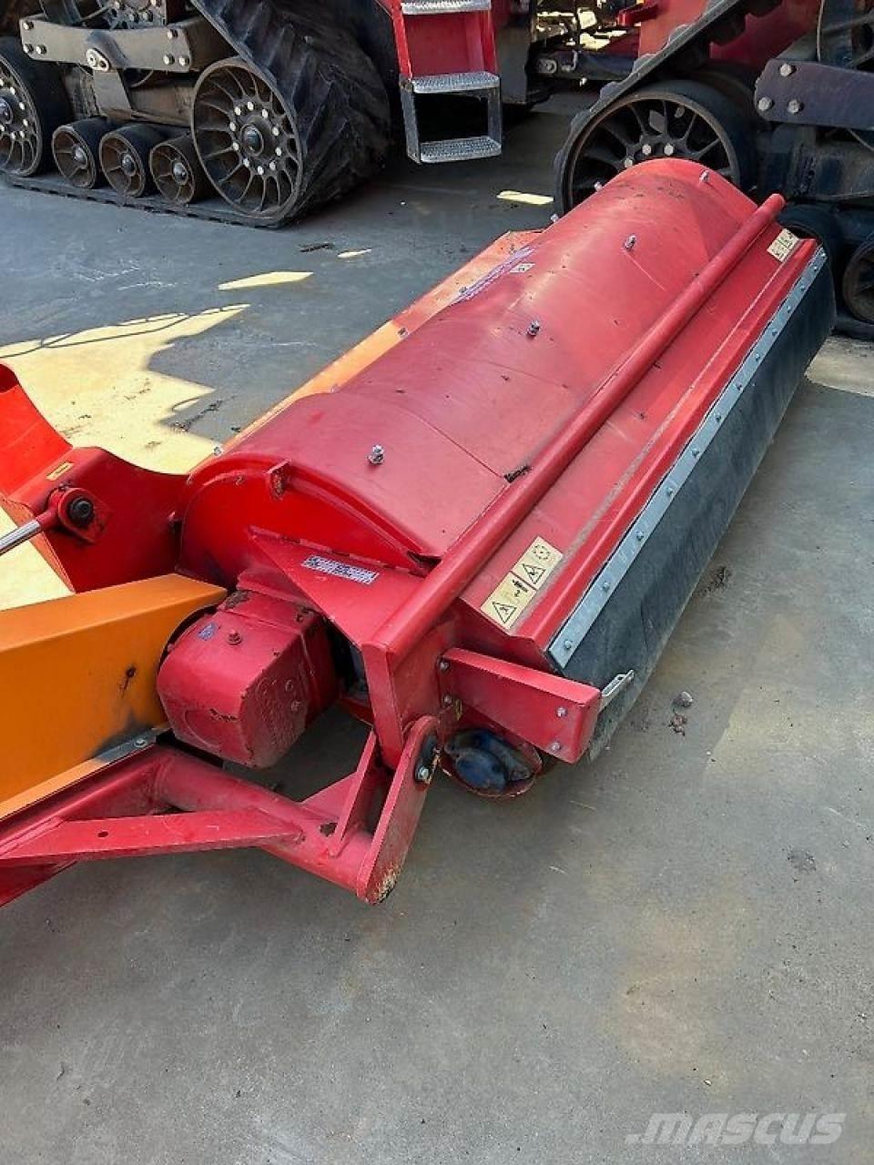 Dücker USM 21 Hasat makineleri