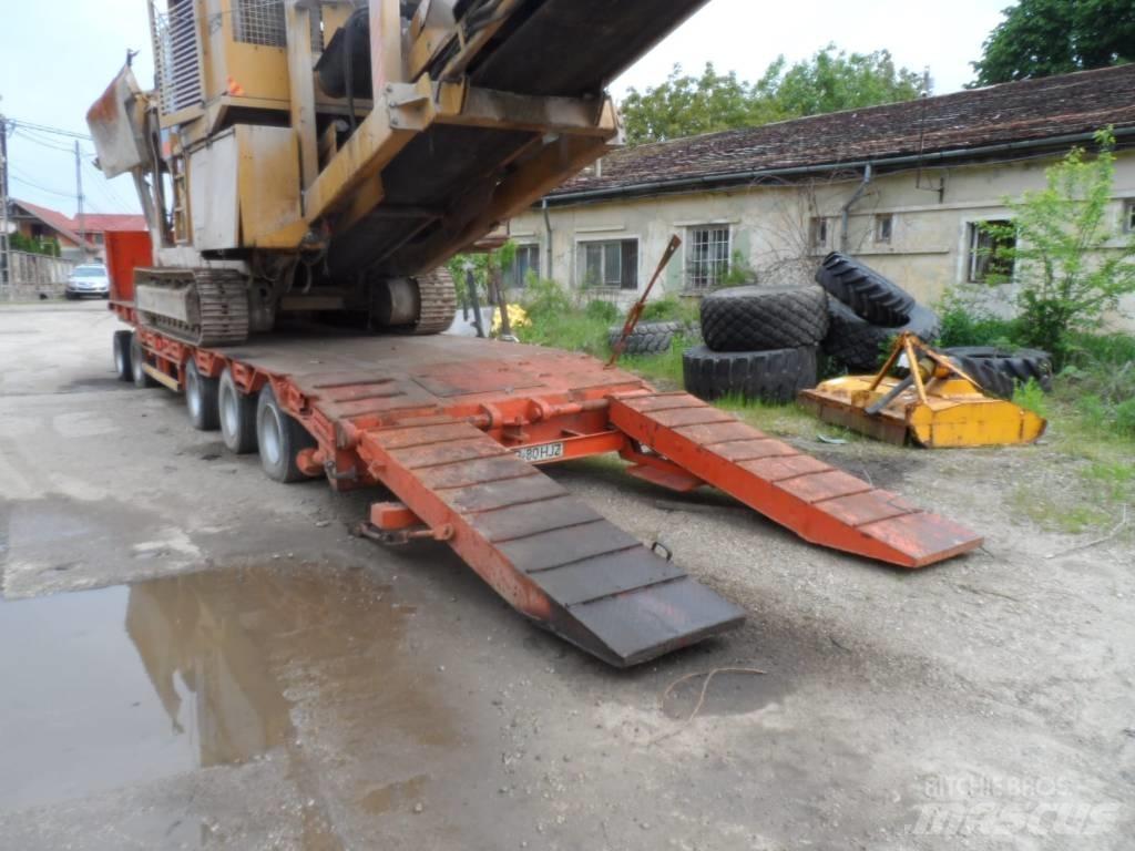 UMM RJ 40 Low loader yari çekiciler