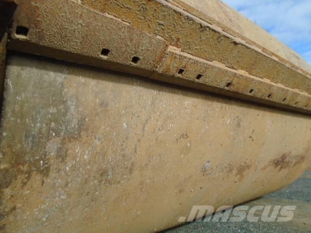 Dynapac CA 25 D Tek tamburlu silindirler