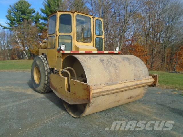 Dynapac CA 25 D Tek tamburlu silindirler