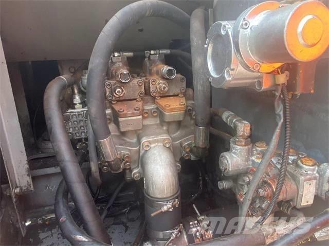 Hitachi EX120 Paletli ekskavatörler