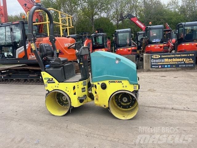 Ammann AXR 12 Çift tamburlu silindirler