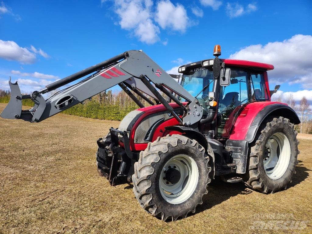 Valtra N122 Versu Traktörler