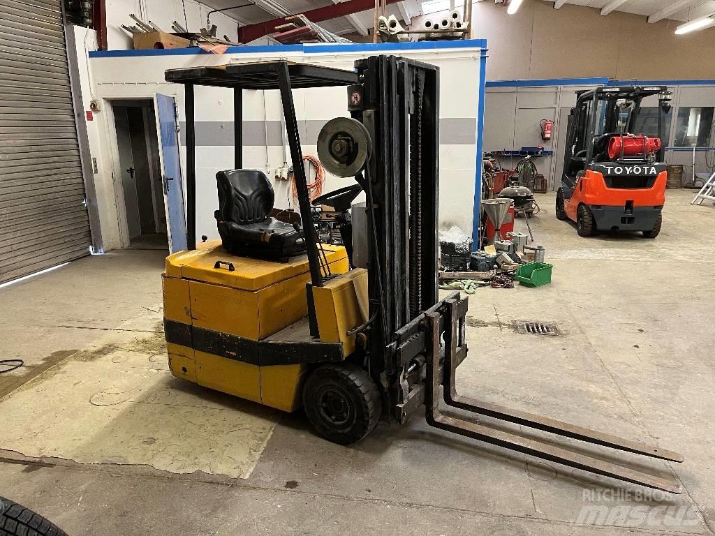 Jungheinrich EFG 113 Elektrikli forkliftler