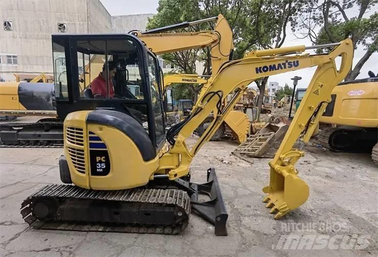 Komatsu PC35 Paletli ekskavatörler