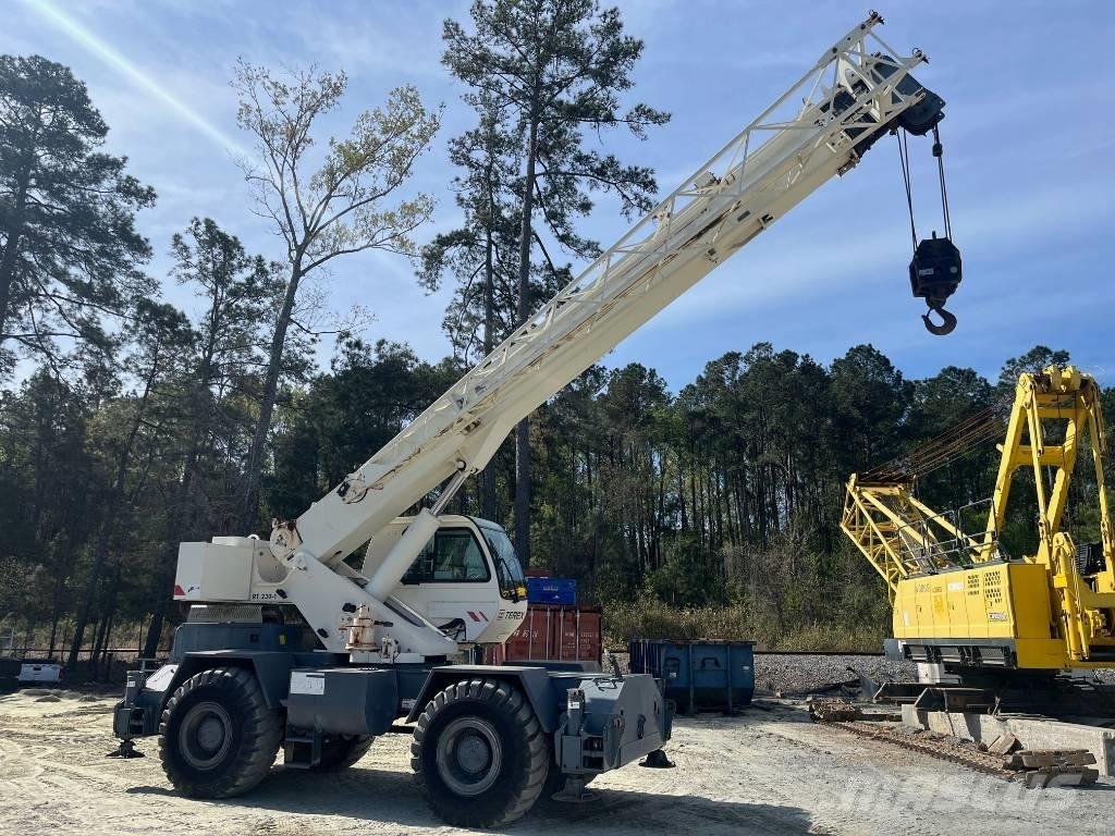 Terex RT 230-1 Arazi Tipi Vinçler (RT)