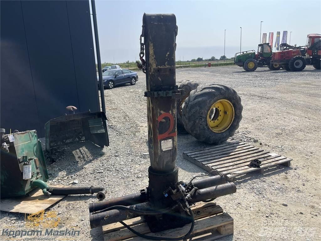  TJ LOGLIFT F71 Tomruk vinçleri