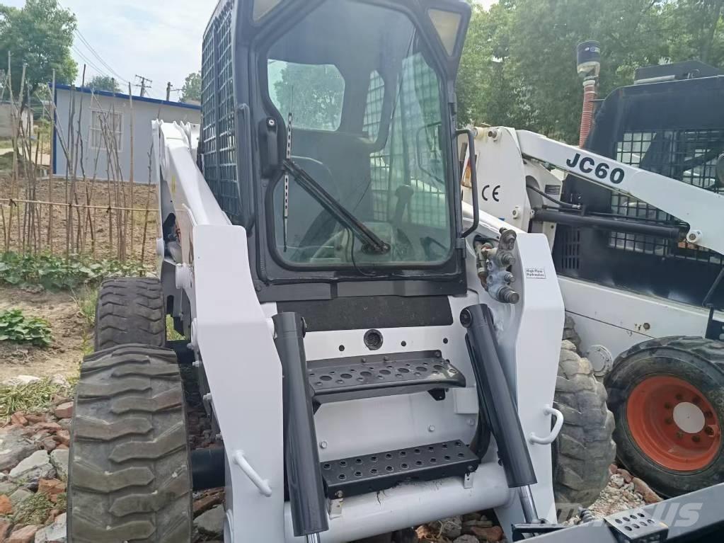 Bobcat S 220 Skid steer loderler