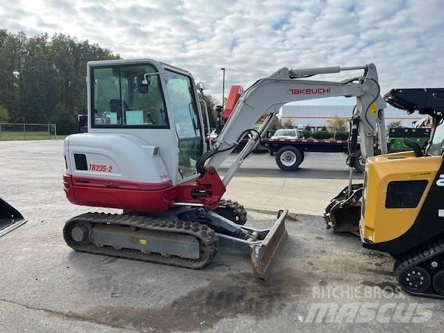Takeuchi TB235 Mini ekskavatörler, 7 tona dek