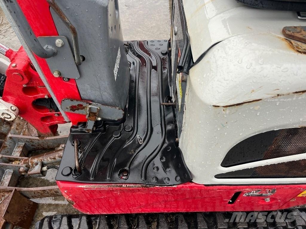 Takeuchi TB 210 R Mini ekskavatörler, 7 tona dek
