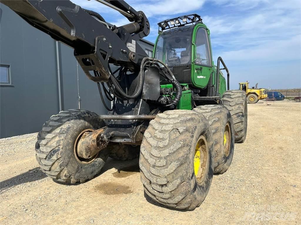 John Deere 1470E Biçerdöverler