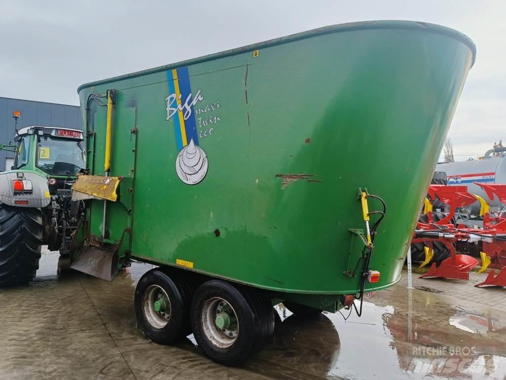 Peecon 26M³ Mikser besleyiciler