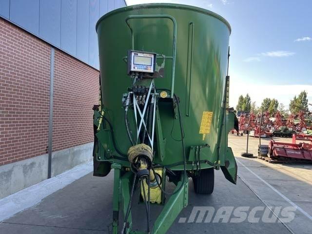 Peecon 26M³ Mikser besleyiciler